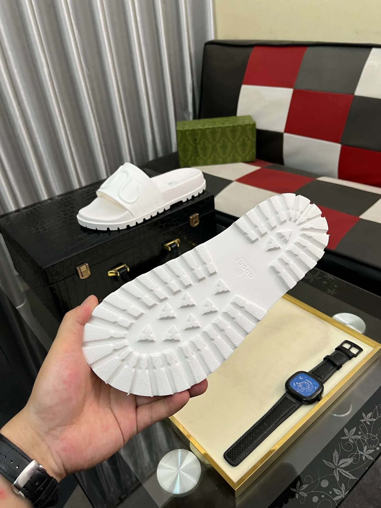 Men's men's shoes💰260⌚️⌚️ＧＵＣＣＩ.Gucci.Official website 1:1 popular slippers hot sale! Original original material 🩴 SIZE: 38-46 (45.46 non-refundable)